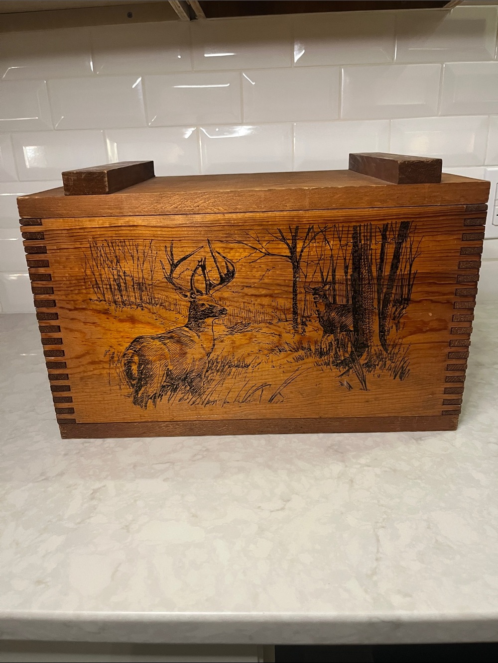 Vintage 90's Wooden Ammo Box Whitetail Deer dovetailing by Evan’s heavy weight